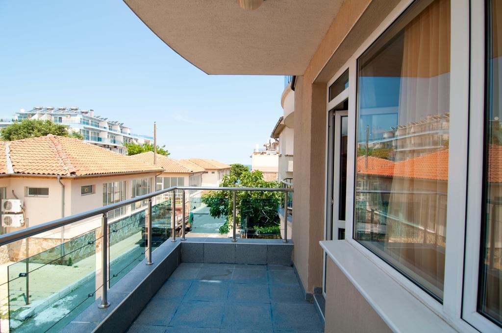 Guest House Hiora アフトポル エクステリア 写真