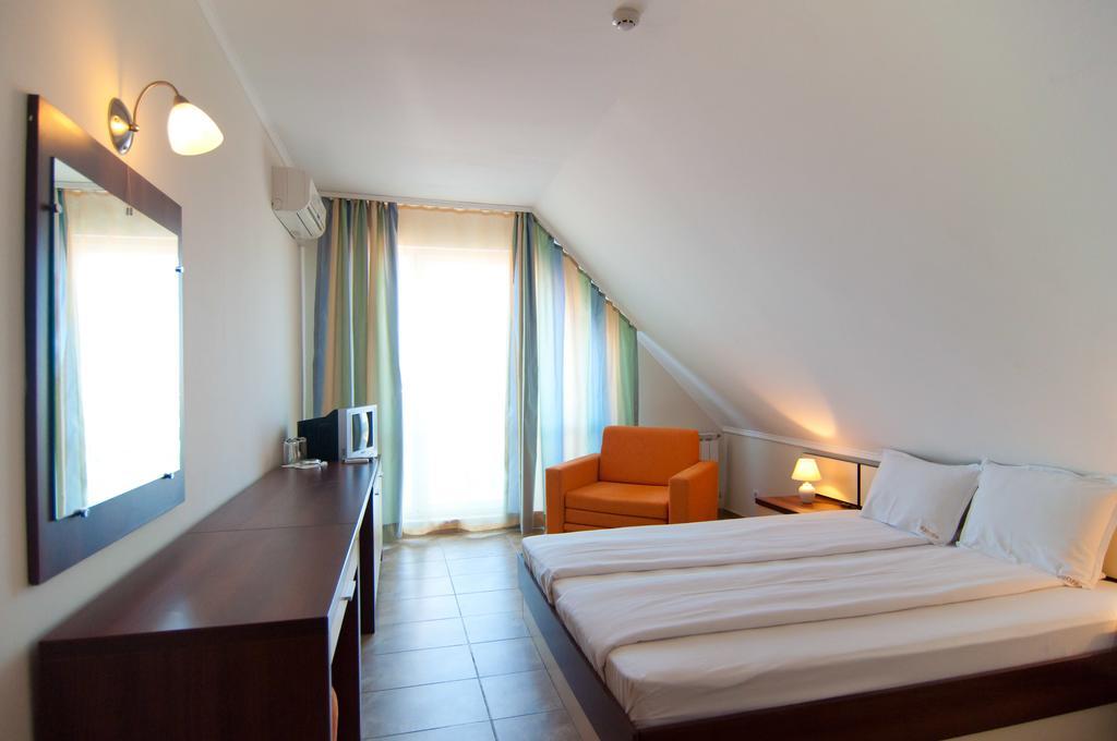 Guest House Hiora アフトポル エクステリア 写真