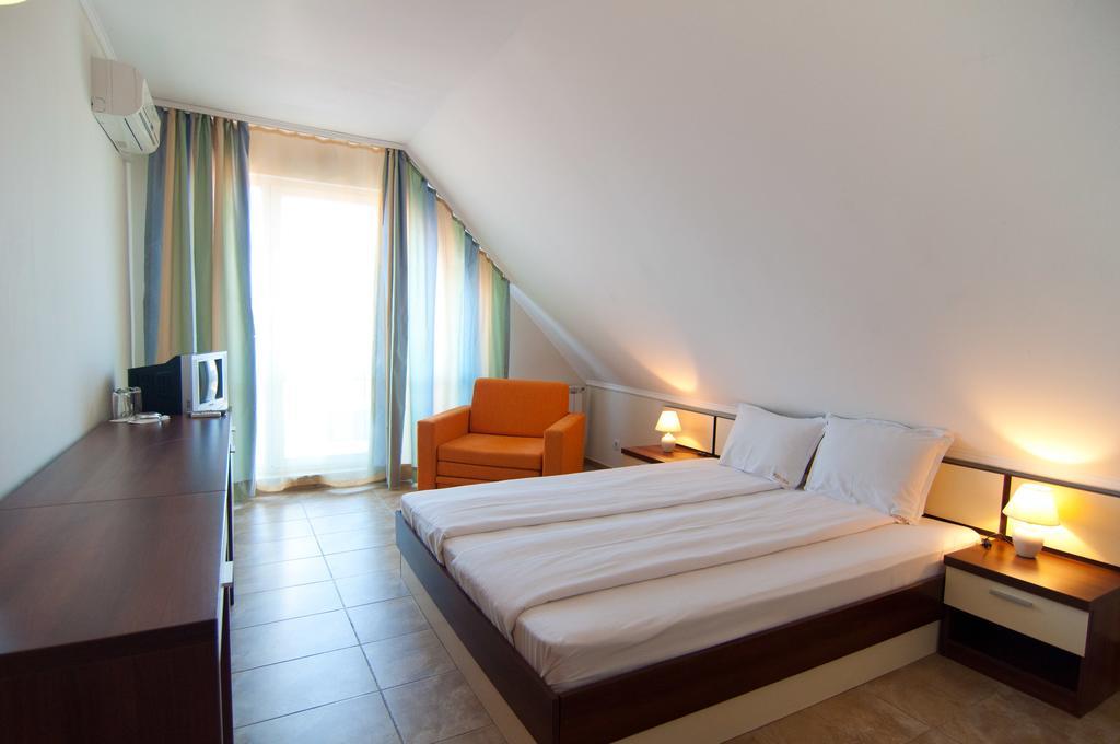 Guest House Hiora アフトポル エクステリア 写真